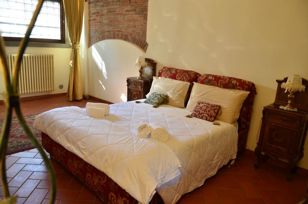 B&B Il Castello Castiglion Fibocchi Exterior photo